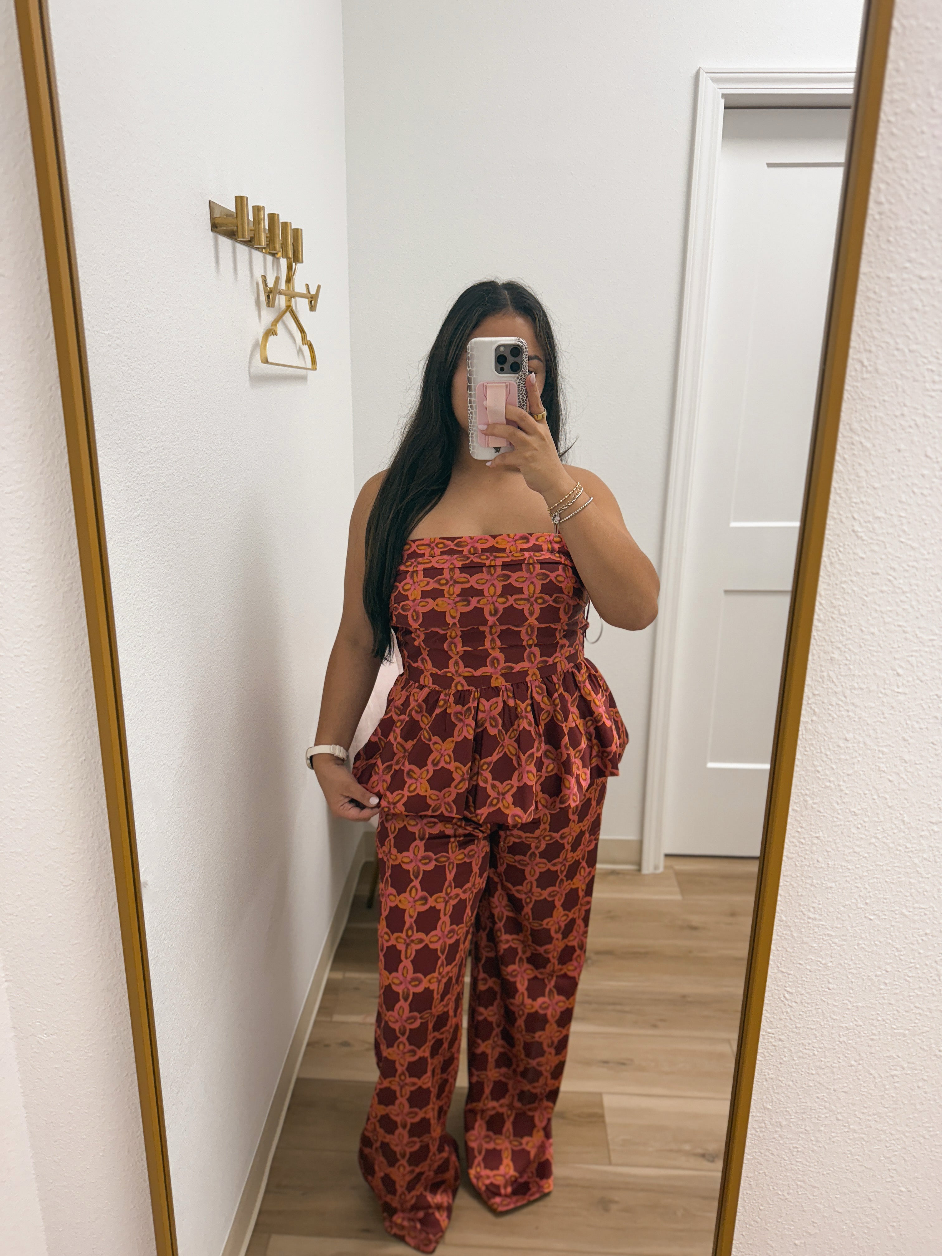 Chain Link Bottoms