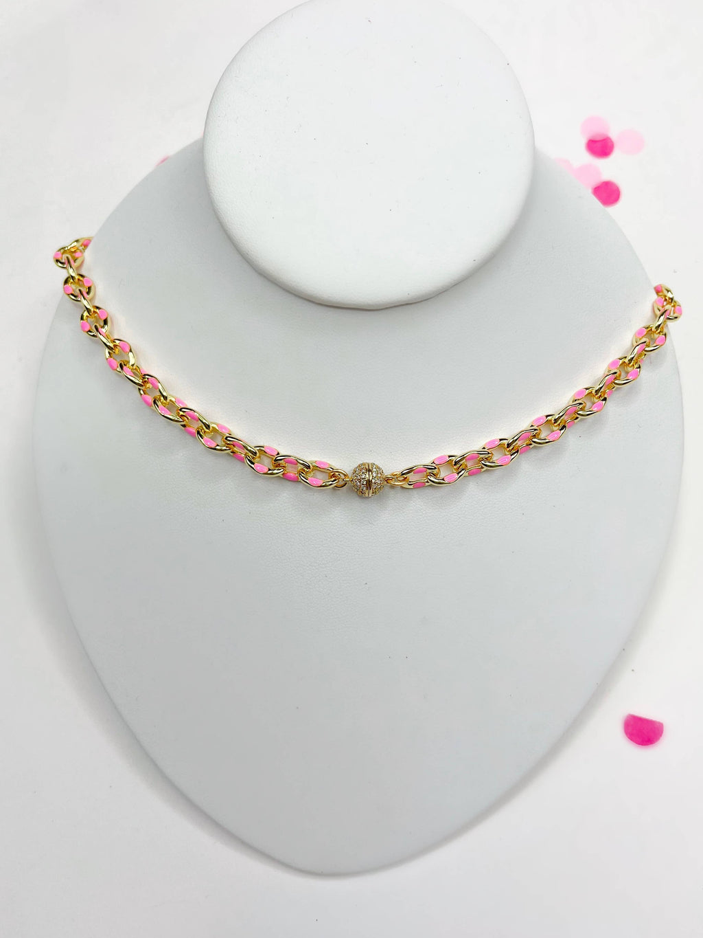 Ezzy Choker